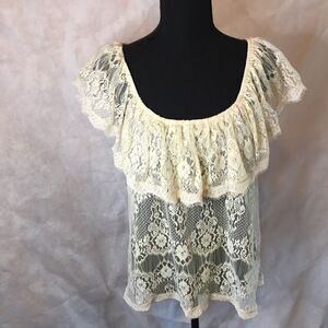 Forever 21 lace top.Beige large Very feminine